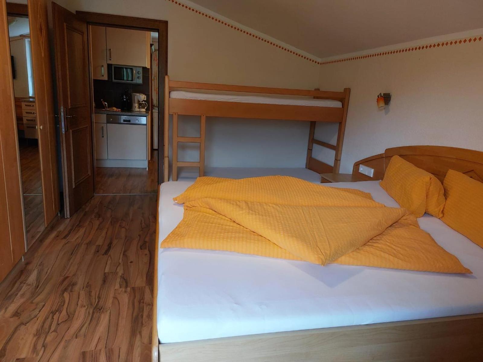 Appartements Am See Neukirchen am Großvenediger エクステリア 写真